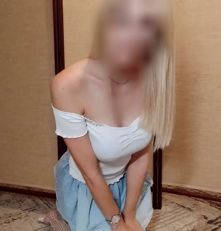Paula, 26